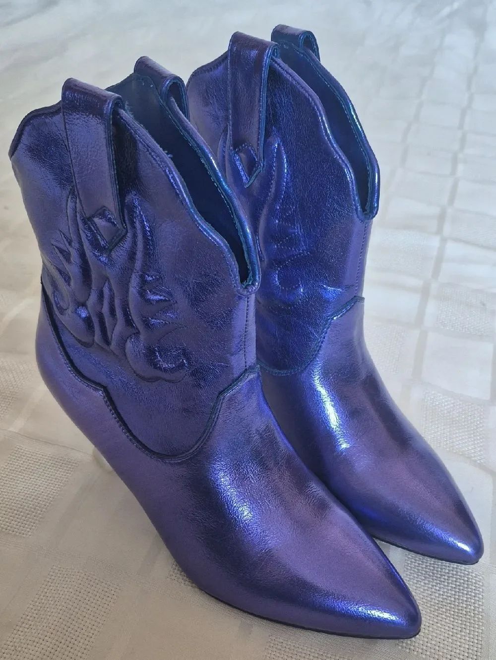 Katy Perry Collections Metallic Purple Pointed-Toe Western Annie O Ankle Boots